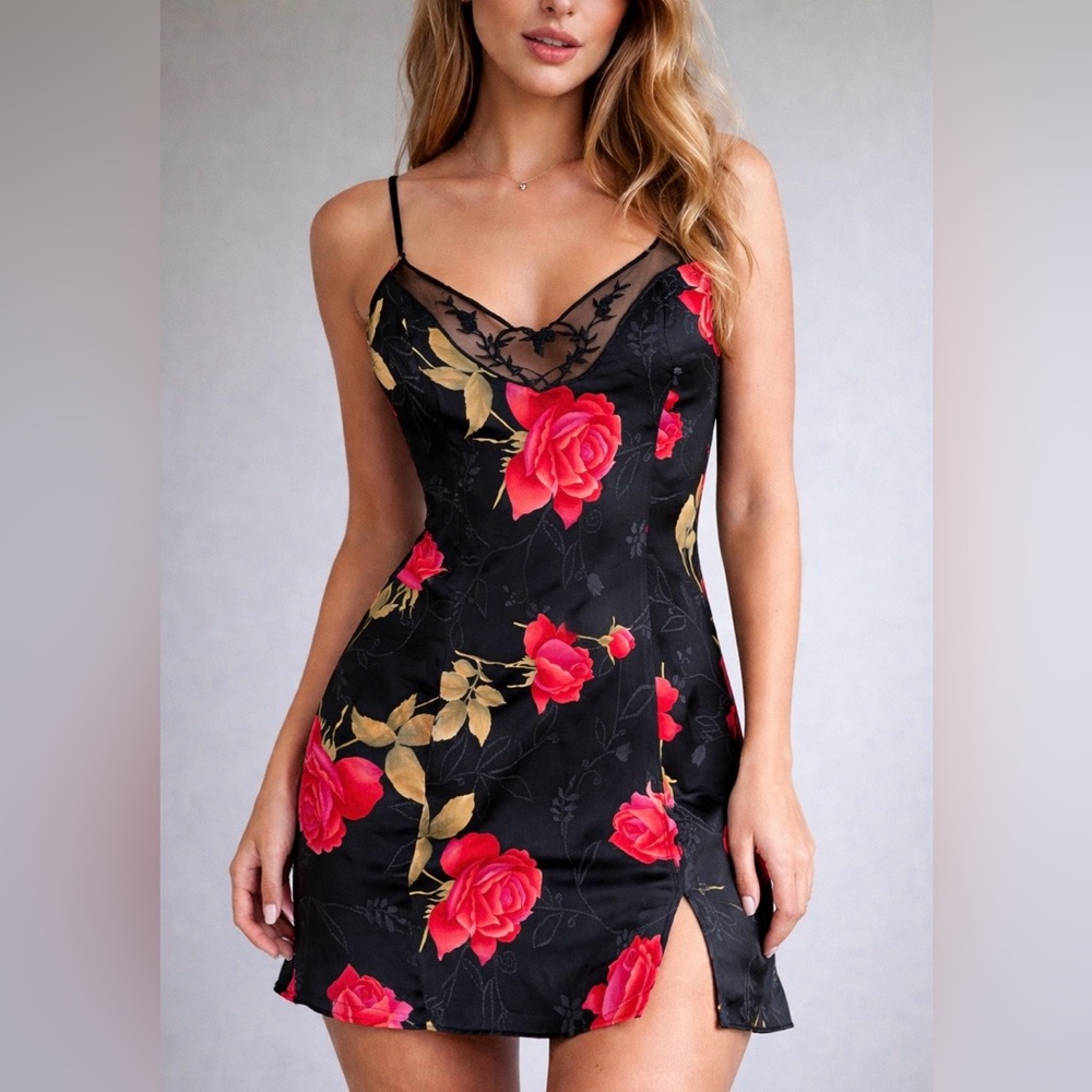 Vintage 90s Victoria’s Secret Silk Rose Chemise Size M Lace Trim